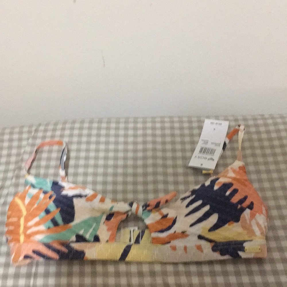 Brand New Roxy Swim